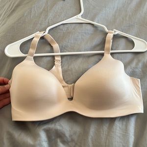 Semi Lined Victoria’s Secret bra